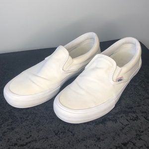 Men's White Classic Slip On Vans- 9.5